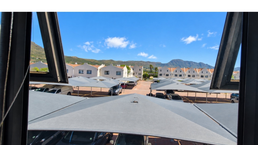  Bedroom Property for Sale in Tokai Western Cape